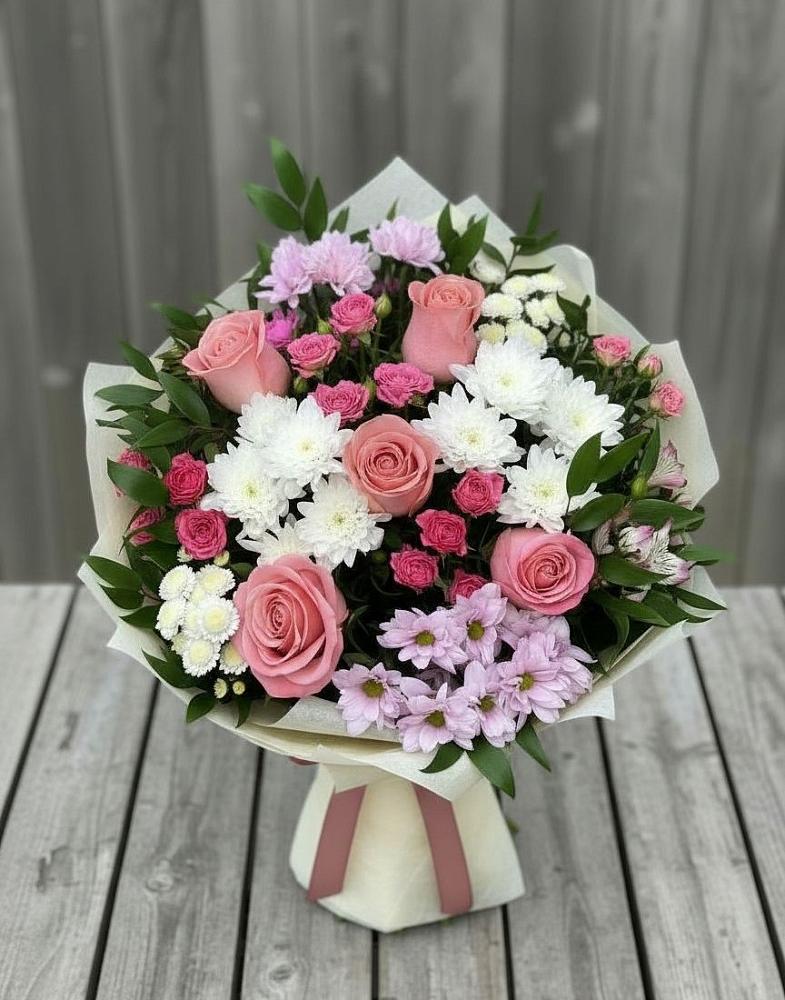 Букет цветов из: Альстромерии, Гвоздики, Розы и Хризантемы в Некрасовской