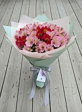 Букет цветов из:  Альстромерии в Некрасовской