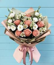 Букет цветов из:  Розы, Альстромерии и Лизиантусы в Некрасовской