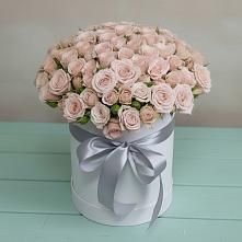 Цветочная композиция из Розы в шляпной коробке в Некрасовской