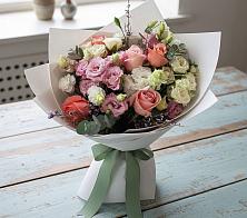 Букет цветов из:  Розы, Лизиантусы и Гвоздики в Некрасовской