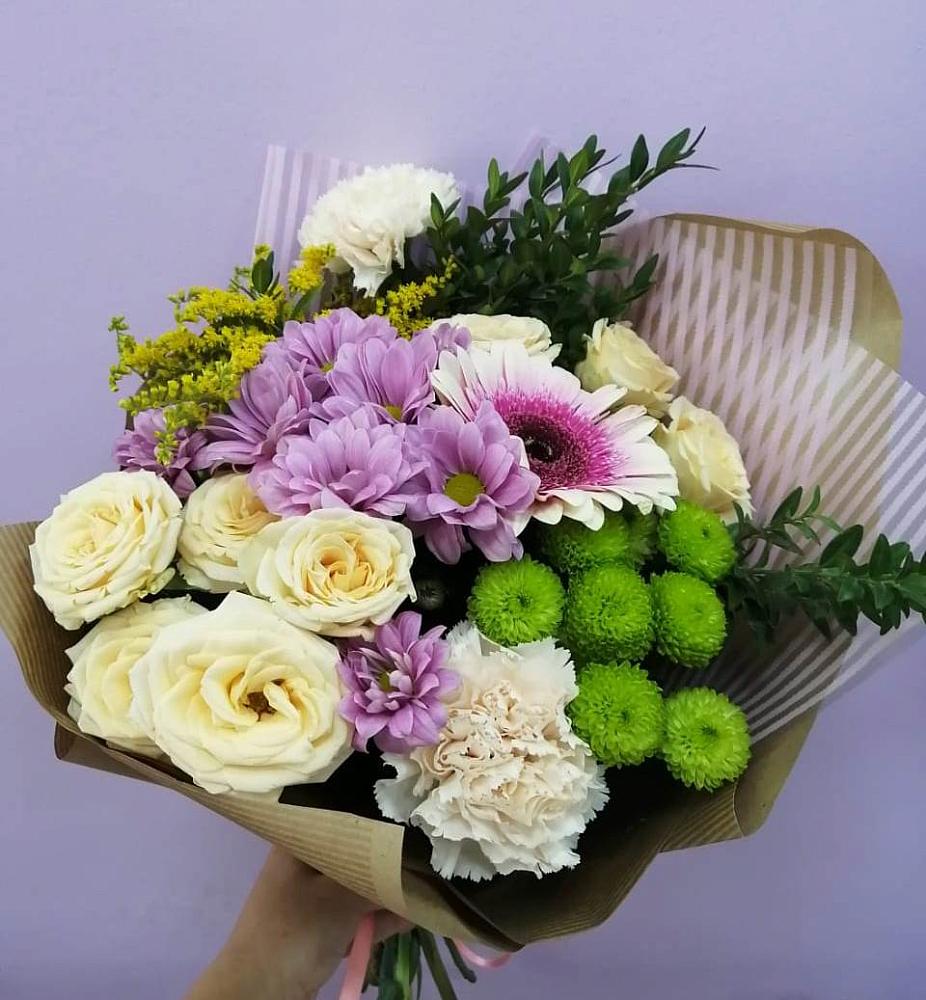 Букет цветов из: Хризантемы, Розы, Гвоздики и Герберы в Некрасовской