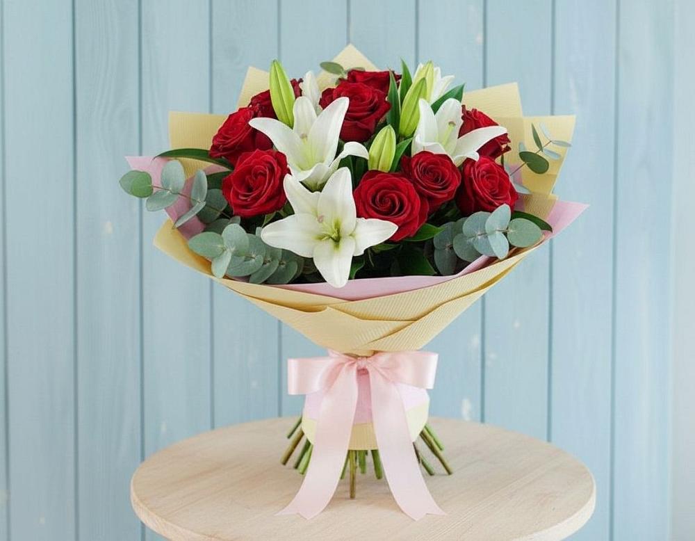 Букет цветов из: Лилии и Розы в Некрасовской